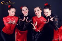 Шоу-балет Fordence в красном и черном