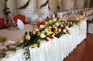 Украшение зала, флористика на свадьбу Киев