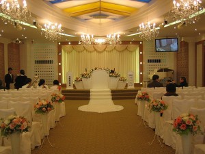 Украшение зала свадебной церемонии в Киеве