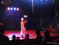 Номер «Кухарі» з тарілками та тазиками Номер «Кухарі» з тарілками та тазиками