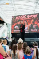 Иллюзионист Александр Muerto в Magic Show Иллюзионист Александр Muerto в Magic Show