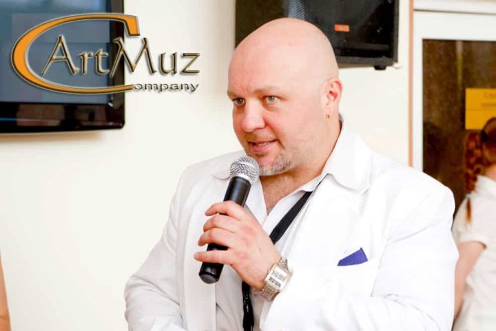 Ведучий Руслан Алексєєв в Києві, який легко стає тамадою