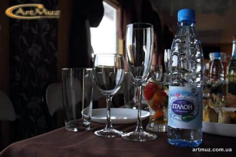 Корпоратив компании "Эталон" в морском стиле на Днепре в Киеве Корпоратив компании "Эталон" в морском стиле на Днепре в Киеве
