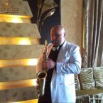 Саксофоніст на весіллі з виїзною церемонією в Києві