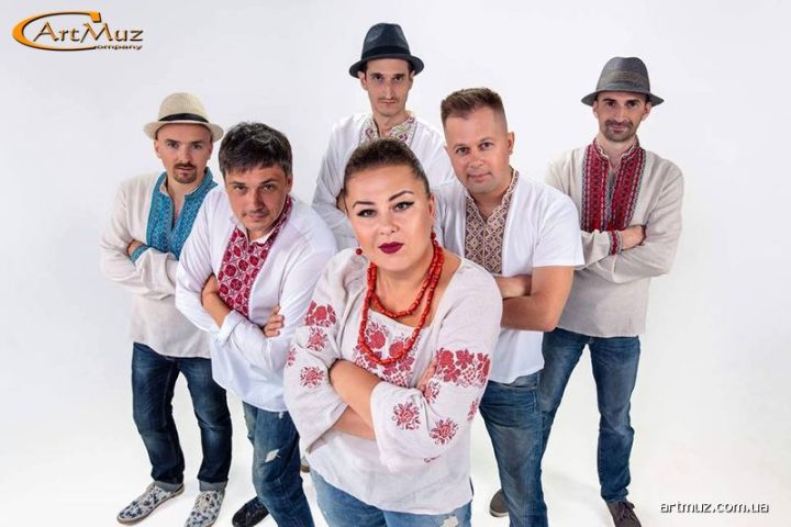 Україномовна кавер-група "Узвар" на весілля, корпоратив, свята в Києві, Україні