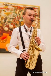 Саксофонист на свадьбу, корпоратив, мероприятия в Киеве - Тарас Богунис