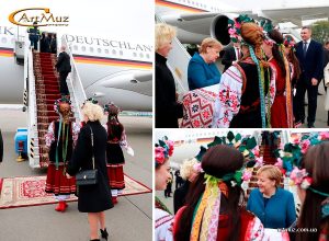 Встреча в аэропорту Борисполь мэрией Киева с В. Кличко немецкой делегации во главе с А. Меркеть в украинских традициях