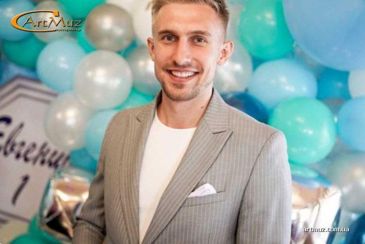 Андрей Федотов - тамада, ведущий свадебных торжеств, юбилеев,дней рождения, выпускных, мероприятий в Киеве