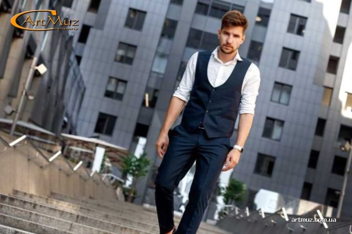 Данил Белый - Stand-Up комик, ведущий свадеб, торжеств, корпоративов, мероприятий в Киеве, по Украине