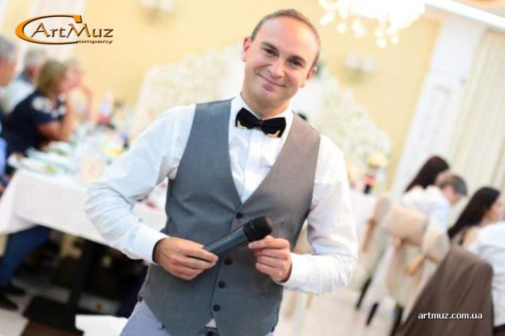 Денис Морозов - ведучий на корпоратив, тамада на весілля в Київі