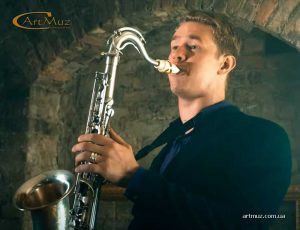 Саксофонист в Киеве Pavel Norets на корпоративные праздники, свадьбы, мероприятия