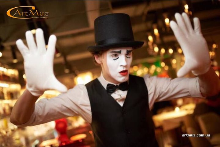 Владислав - мім у Києві, мистецтво без слів для вашого заходу