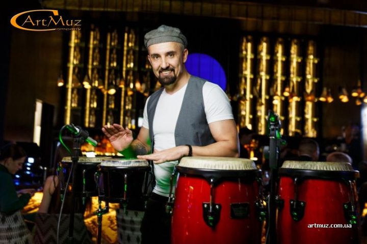 Перкусіоніст Віталій Федоров – шоу на барабанах, DJ + перкусія на весілля, корпоратив та день народження у Києві